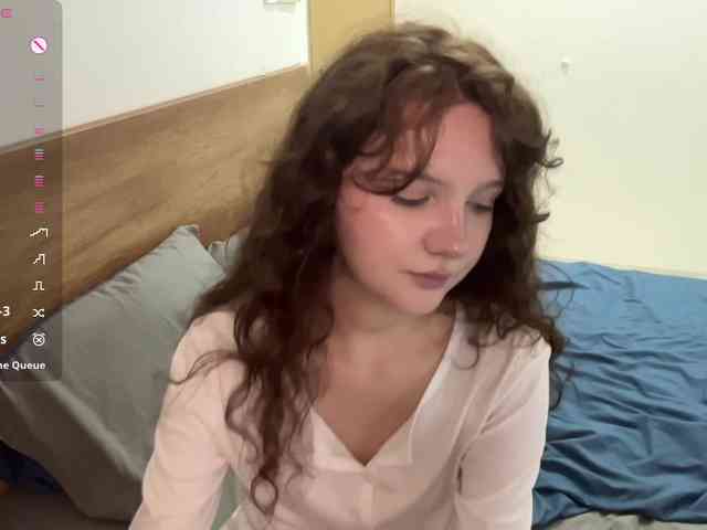 ElaWish webcam
