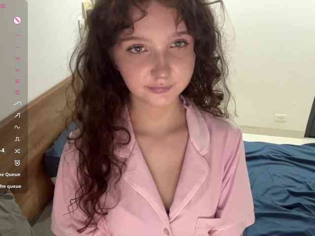 ElaWish webcam