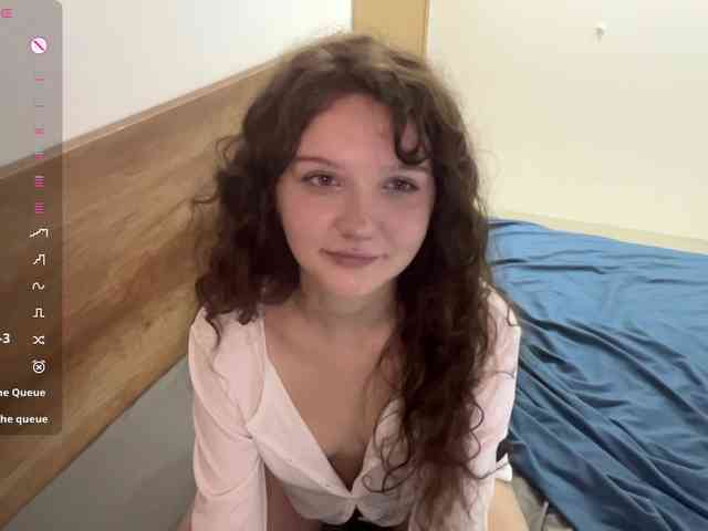 ElaWish webcam