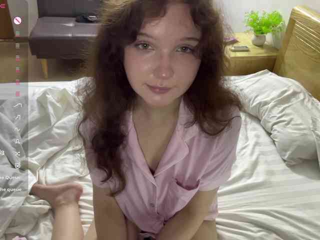 ElaWish webcam