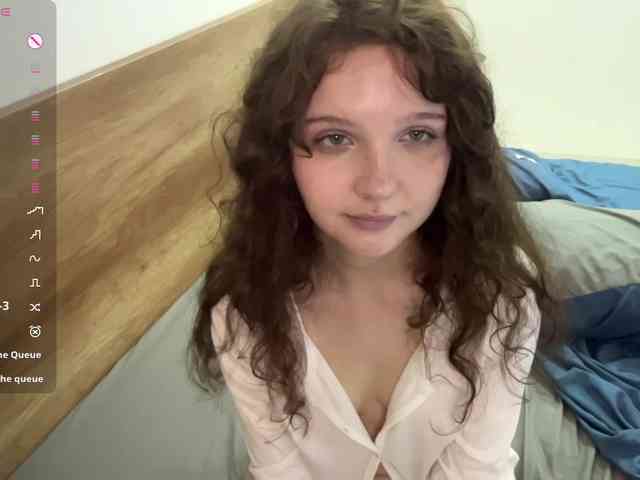 ElaWish webcam