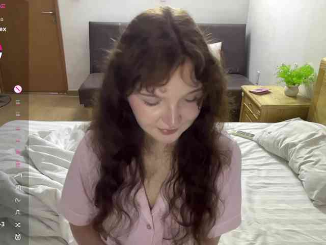 ElaWish webcam