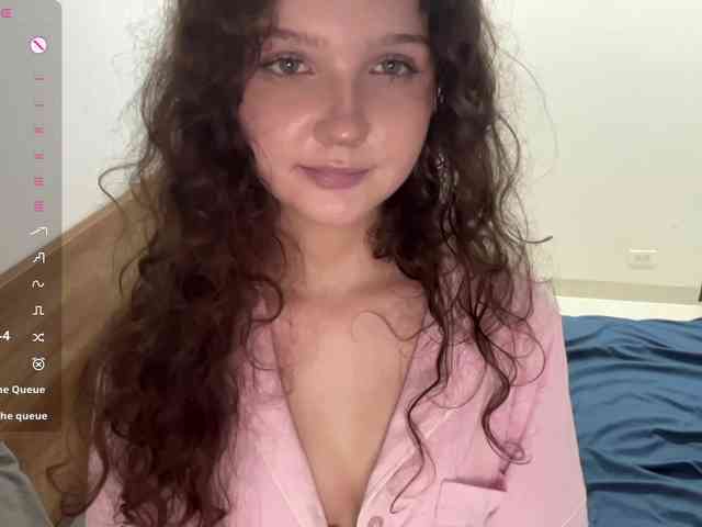 ElaWish webcam