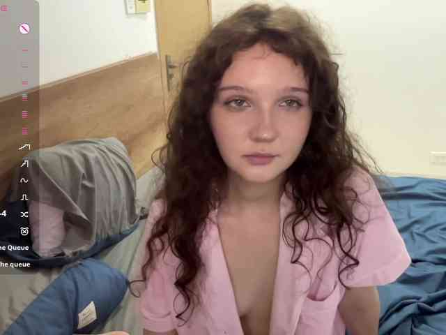 ElaWish webcam