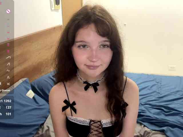 ElaWish webcam