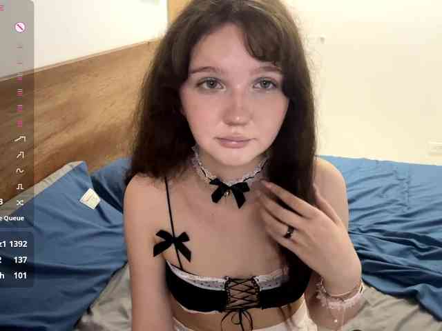 ElaWish webcam