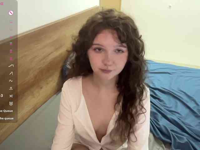 ElaWish webcam