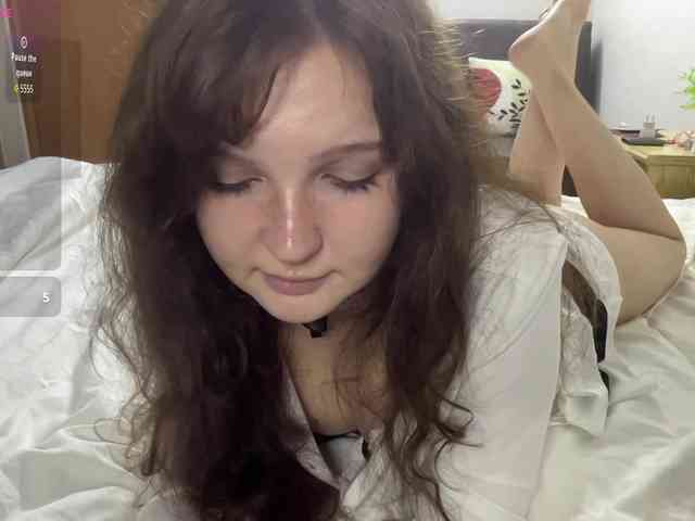 ElaWish webcam