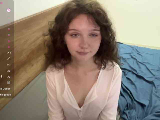ElaWish webcam