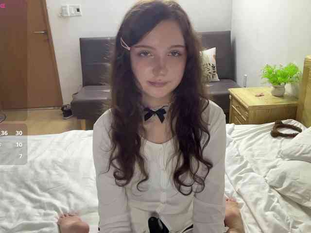 ElaWish webcam