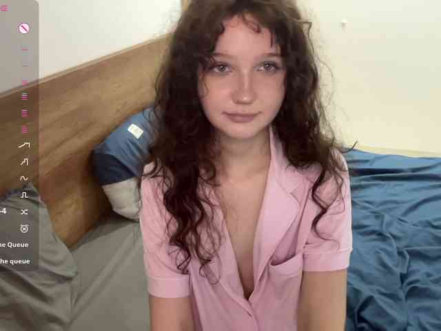 ElaWish webcam