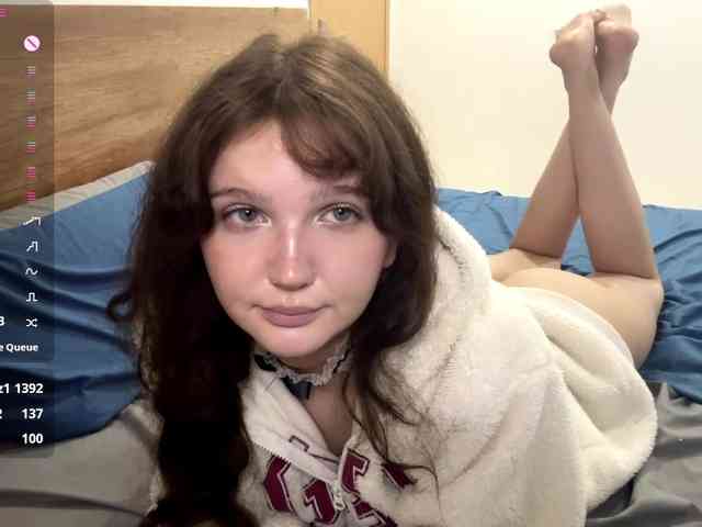ElaWish webcam