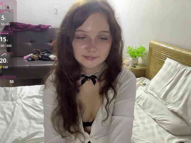 ElaWish webcam