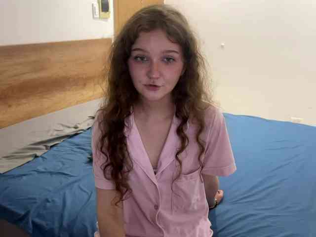 ElaWish webcam