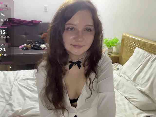ElaWish webcam
