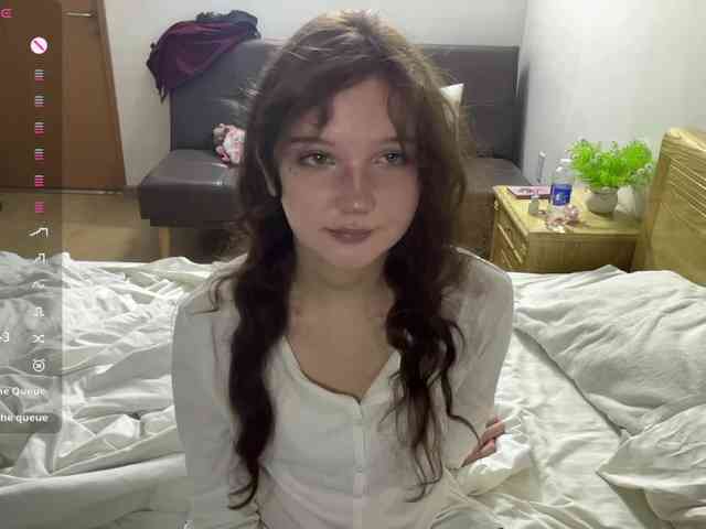 ElaWish webcam