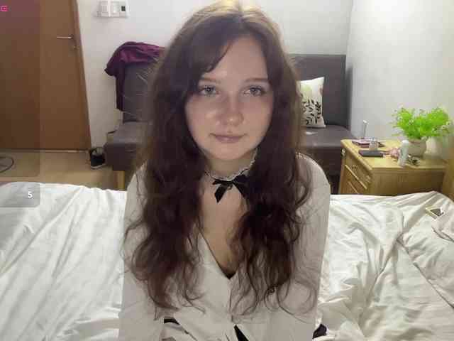 ElaWish webcam