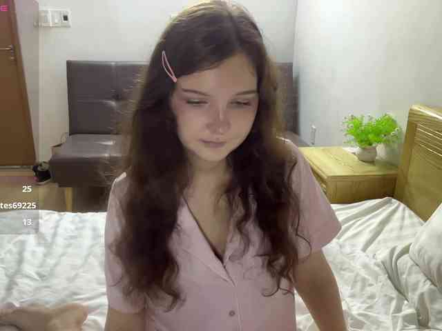 ElaWish webcam