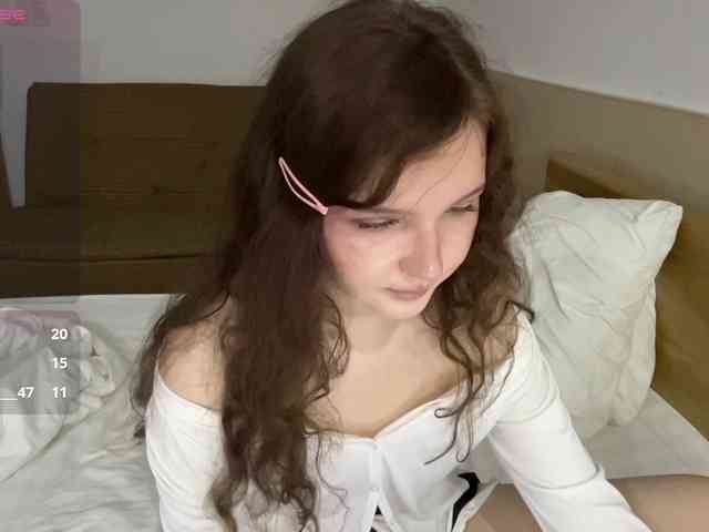 ElaWish webcam