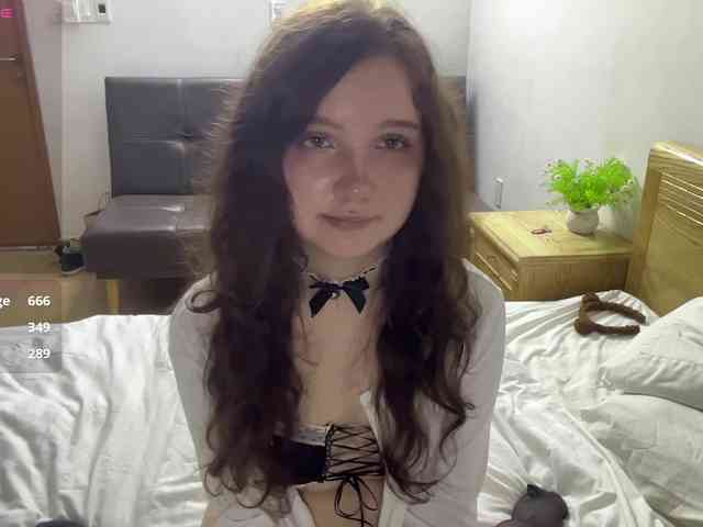ElaWish webcam