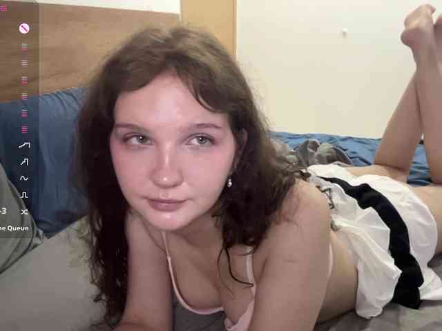 ElaWish webcam