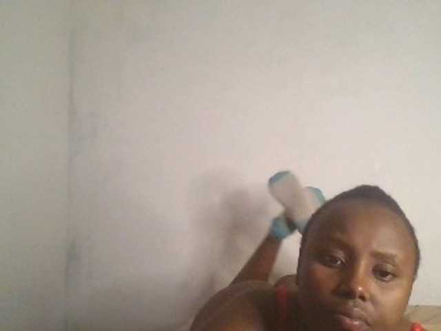 Sunneldiva live cam on BongaCams
