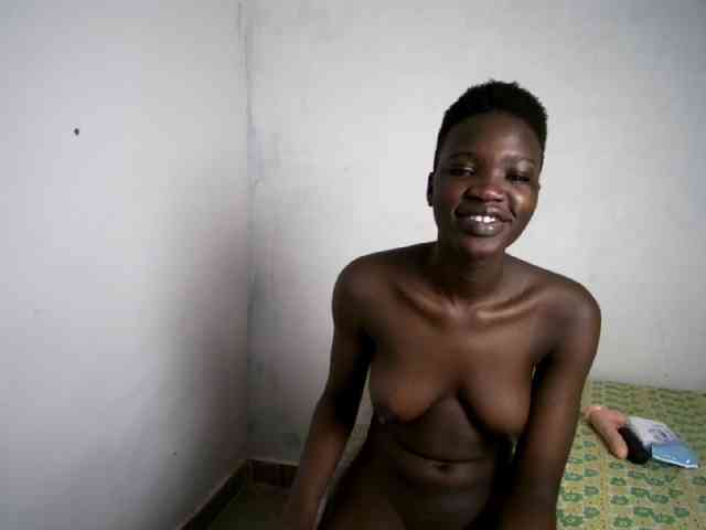 Prettieme12 webcam