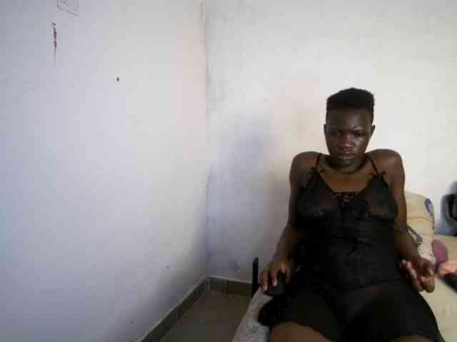 Prettieme12 Prettieme12