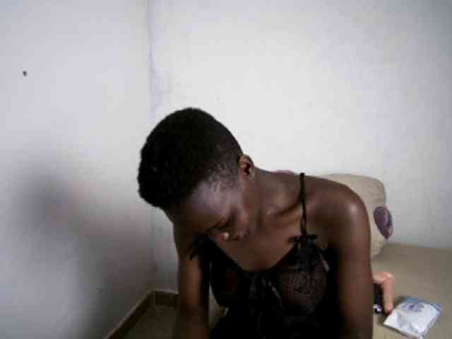 Prettieme12 webcam