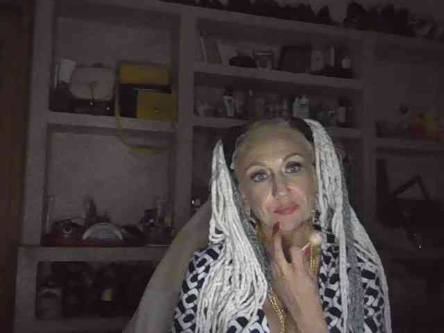 LilaniLoverx webcam