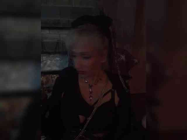 LilaniLoverx webcam