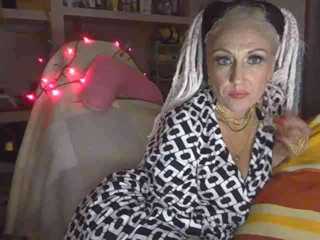 LilaniLoverx webcam