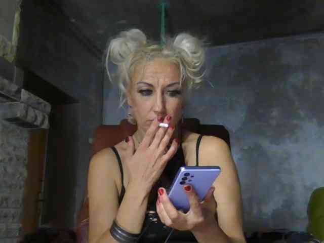 LilaniLoverx webcam