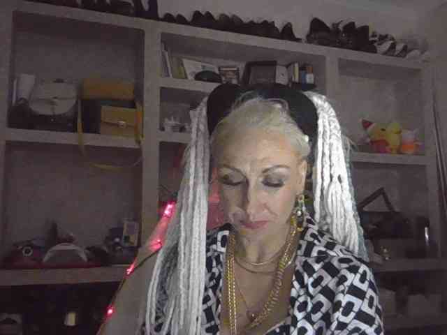 LilaniLoverx webcam