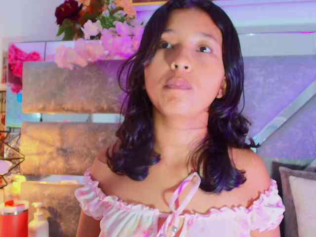 Realdoncella webcam