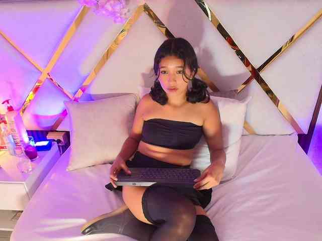 Realdoncella webcam