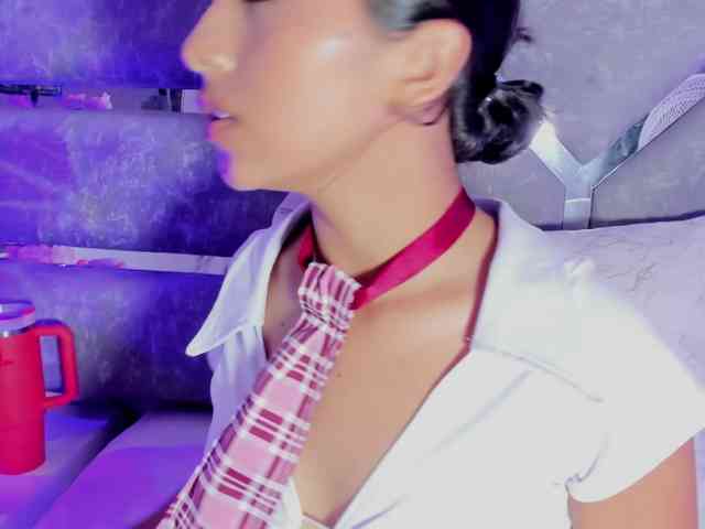 Realdoncella webcam