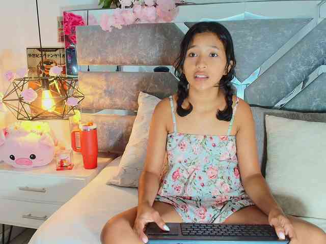 Realdoncella webcam