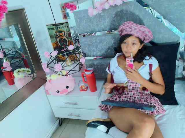 Realdoncella webcam