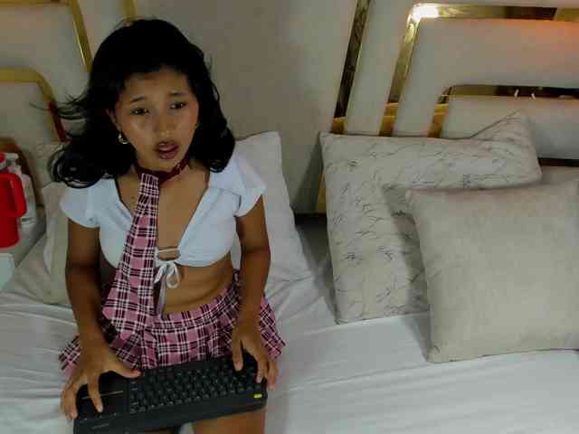 Realdoncella webcam