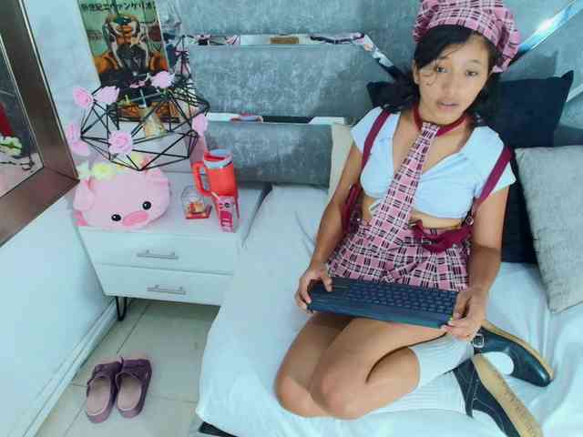 Realdoncella webcam