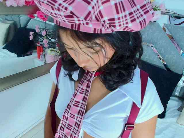 Realdoncella webcam