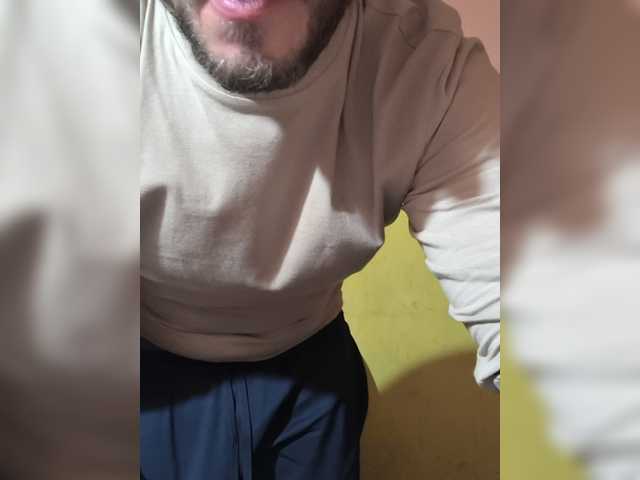 King1622 live cam on BongaCams