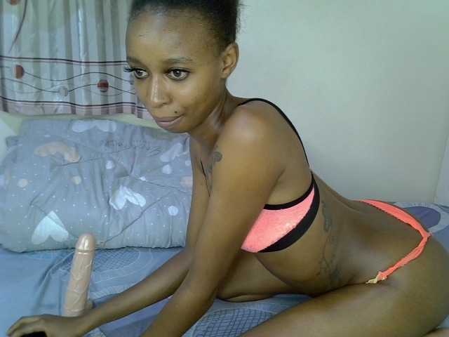 Candice101 live cam on BongaCams