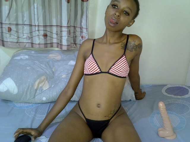 Candice101 live cam on BongaCams
