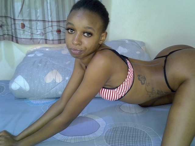 Candice101 live cam on BongaCams