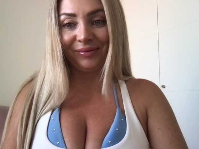 chloebelle