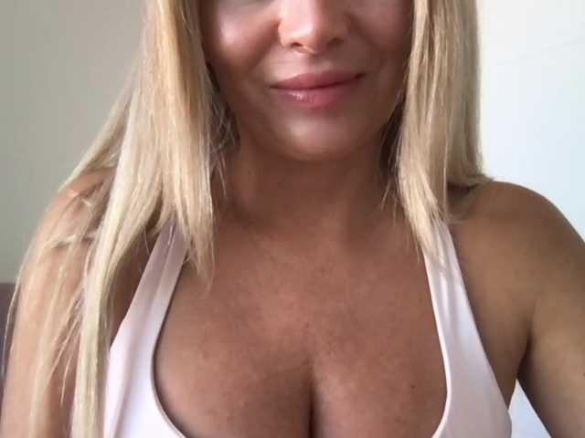 chloebelle