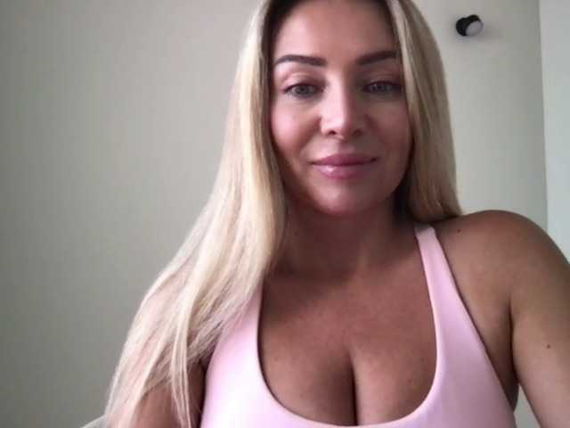 chloebelle