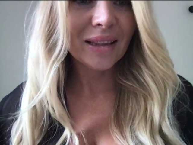 chloebelle live sex